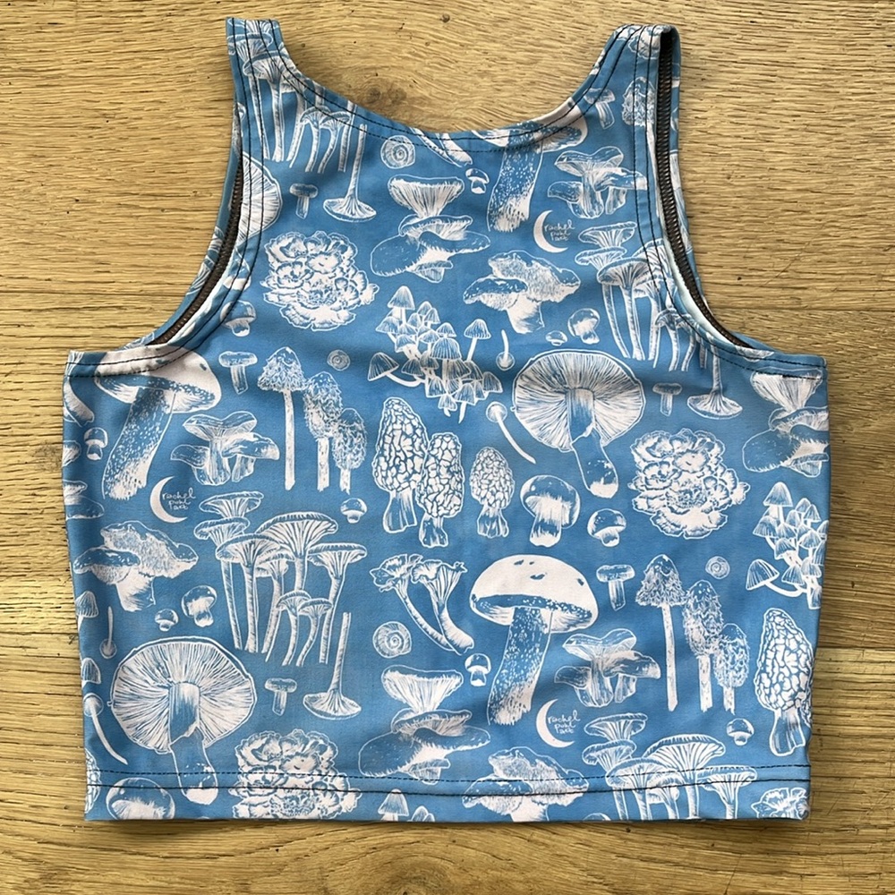 Blue Mushroom Print Crop Tank Top - Picture 2 of 3